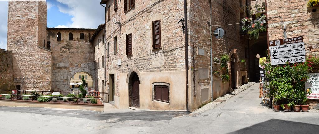 Appartamento Spello House Patio Esterno foto