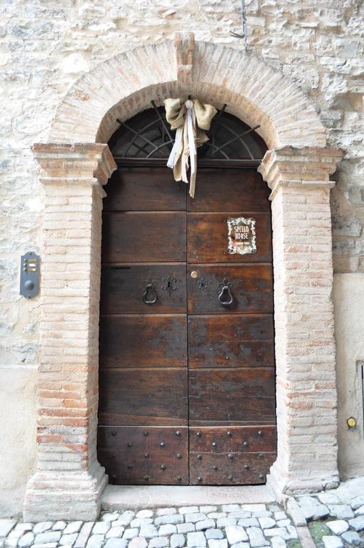 Appartamento Spello House Patio Esterno foto
